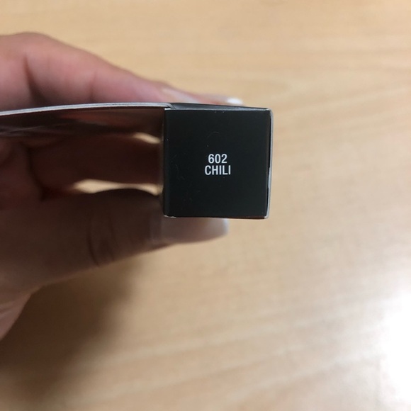 MAC Chili Mini Lipstick💋 - Picture 3 of 3